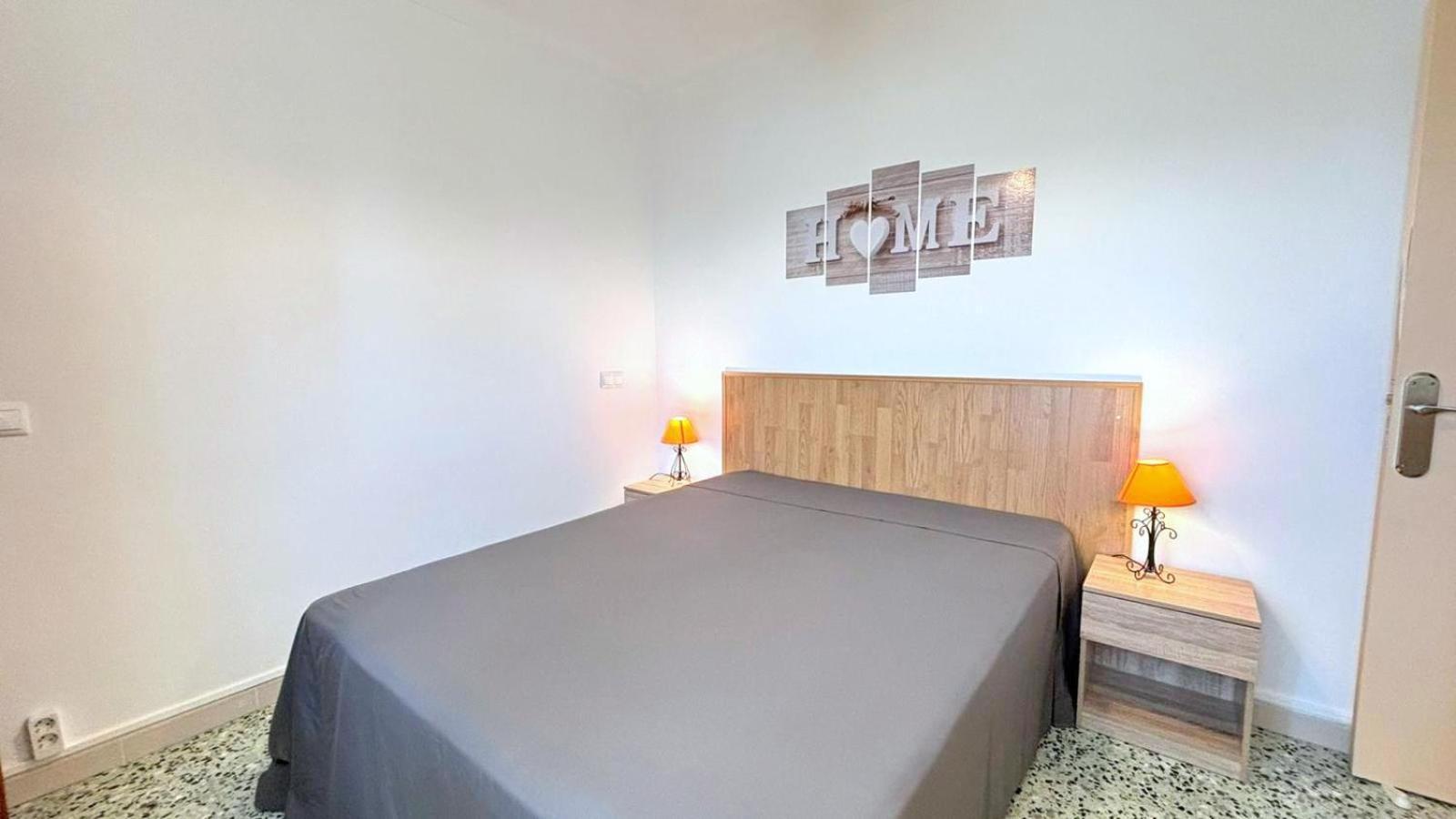 Cap Llarg Apartment Roses Bagian luar foto