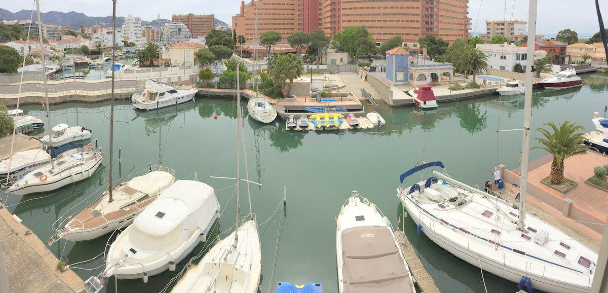 Cap Llarg Apartment Roses Bagian luar foto